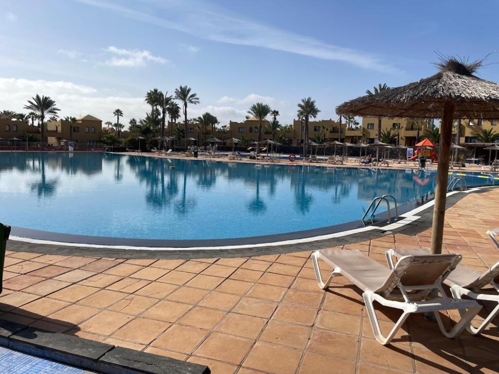 Casa Mari Y Jose Con Grandes Piscinas Y Wifi Gratis Lejlighed Corralejo Eksteriør billede