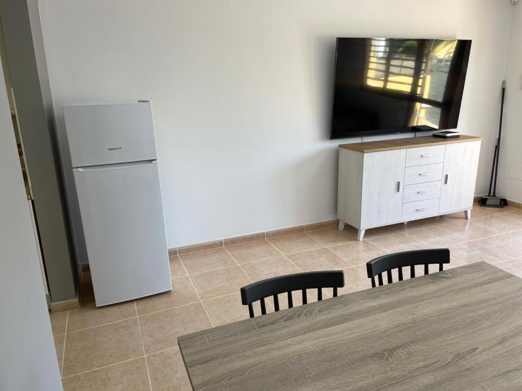 Casa Mari Y Jose Con Grandes Piscinas Y Wifi Gratis Lejlighed Corralejo Eksteriør billede