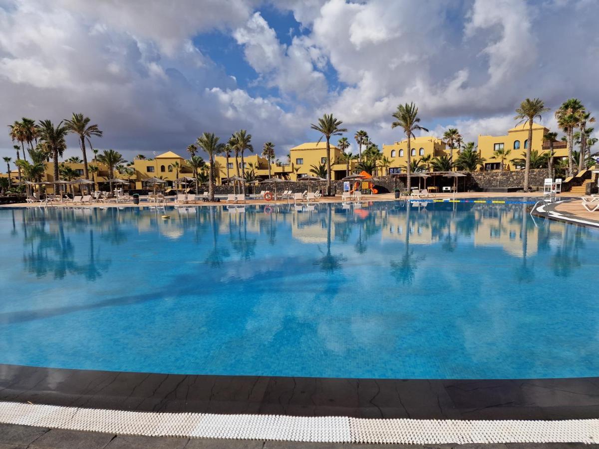 Casa Mari Y Jose Con Grandes Piscinas Y Wifi Gratis Lejlighed Corralejo Eksteriør billede