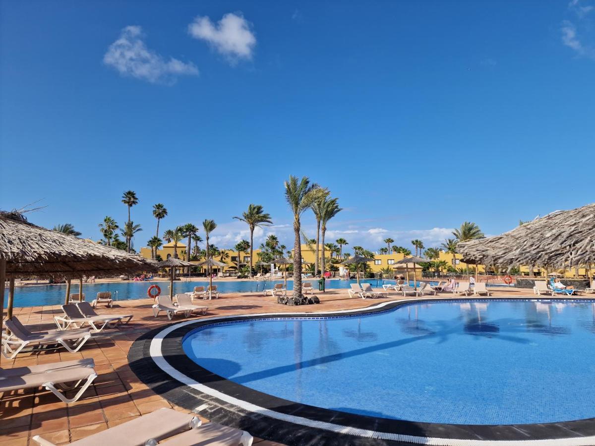 Casa Mari Y Jose Con Grandes Piscinas Y Wifi Gratis Lejlighed Corralejo Eksteriør billede